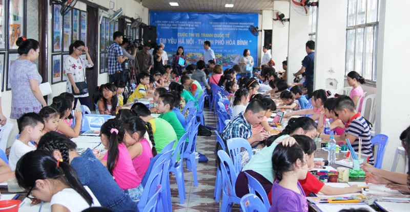Cuộc thi vẽ tranh quốc tế “Em yêu Hà Nội - Thành phố hòa bình”
